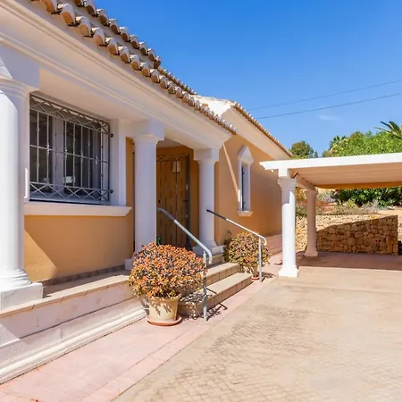 Villa Ambar - Grupo Turis